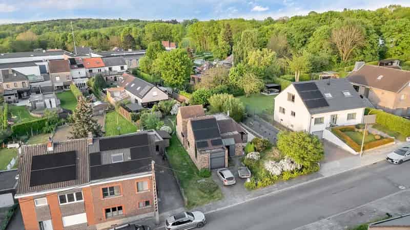 Huis te koop Hallerbos 3 slaapkamers tuin garage zonnepanelen