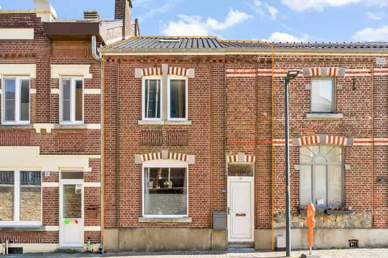 Rijwoning te koop Riemst 2 slaapkamers gerenoveerd