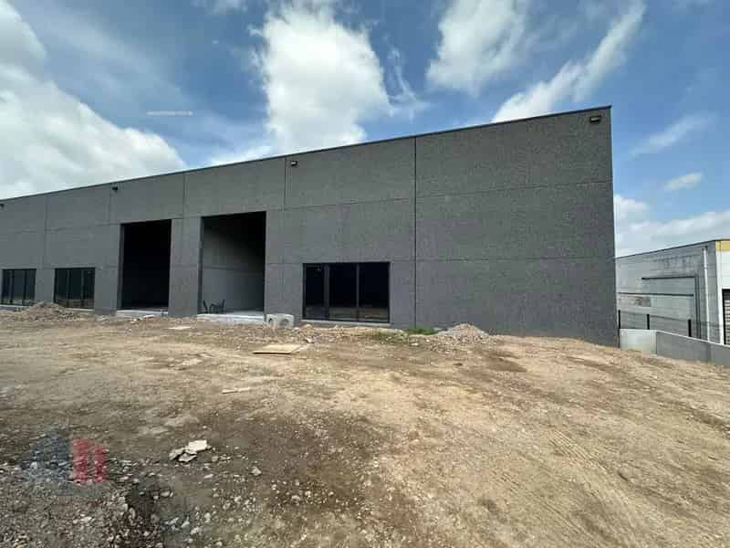 Nieuwbouw KMO unit te koop Mouscron 352m²