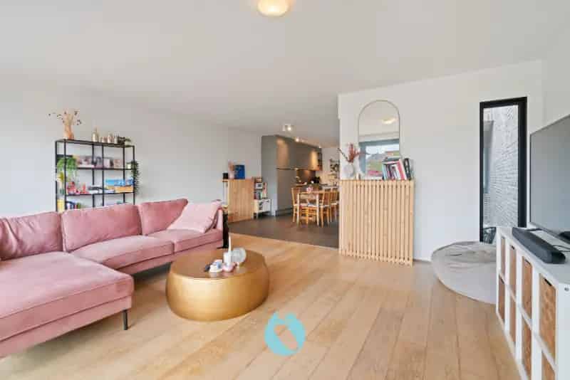 Appartement te koop Gent: 3 slaapkamers, patio en tuin