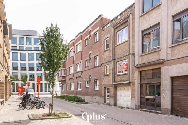 Interbellumwoning te huur nabij Gent Sint-Pieters