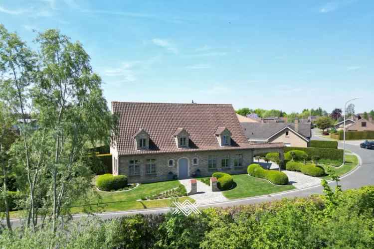 Ruime Villa te Menen - 4 slaapkamers - Instapklaar