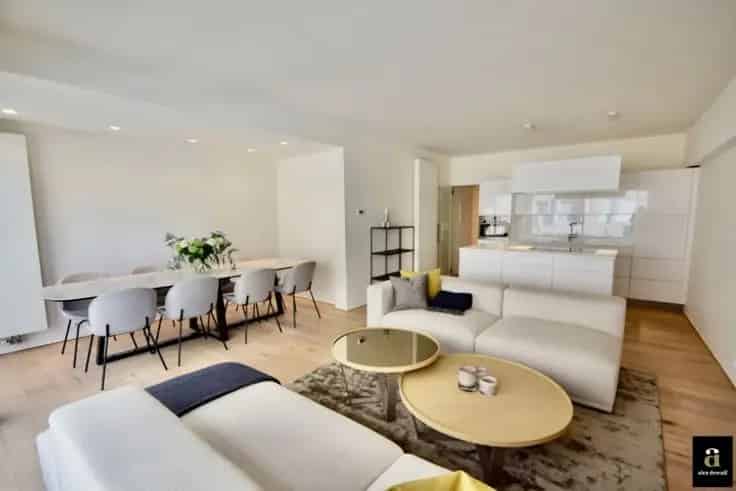 Appartement te Koop Zoute Modern 2 slaapkamers Balkon