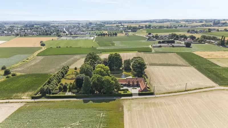 Huis te huur: Charmante Fermettewoning met Grote Tuin