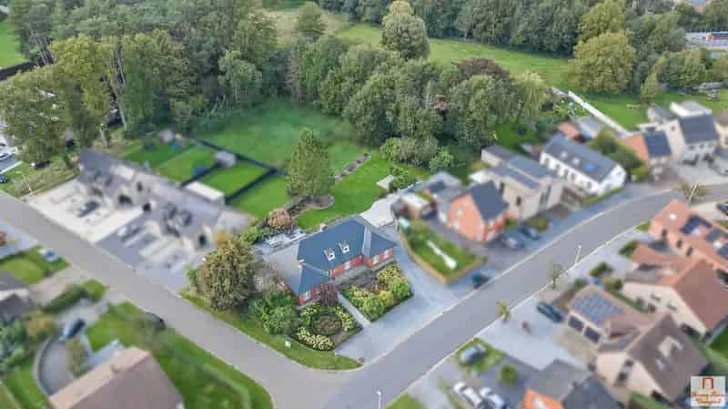 Stijlvolle Villa met Loft: Ideaal voor Co-housing