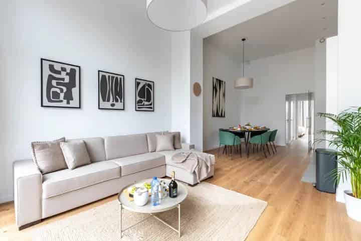 Appartement te Huur Ukkel Brugmann Churchill Gemeubileerd