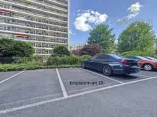 Parkeerplaats te Koop Evere Beveiligd
