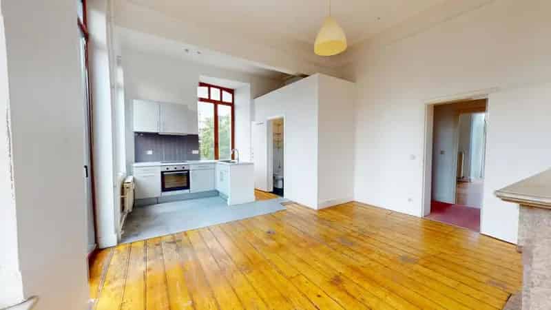Appartement te Schaerbeek 88m² 2 slaapkamers Balkon Terras