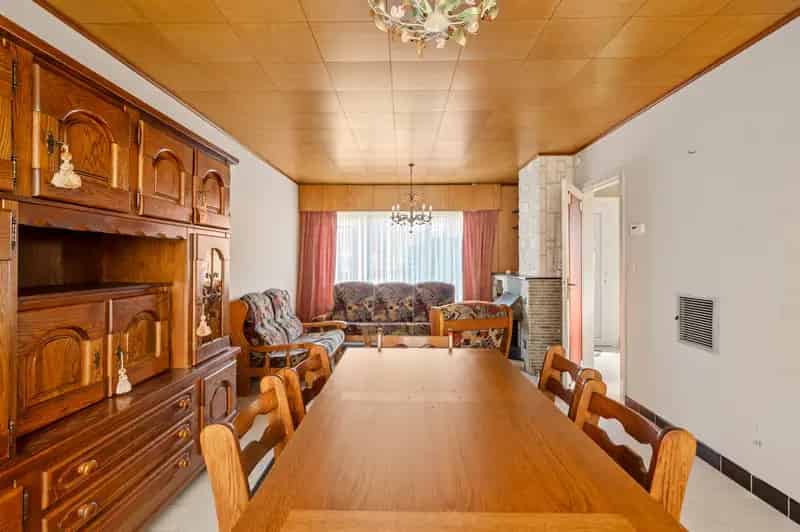 Huis te koop Zemst: Driegevelwoning met garage