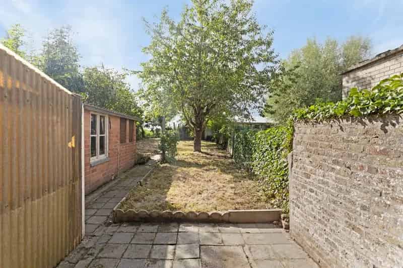Te renoveren woning 4 slaapkamers Pollinkhove