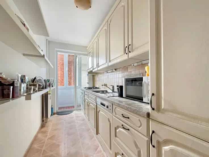 Appartement te Koop Neder Over Heembeek 2 Slaapkamers Balkon