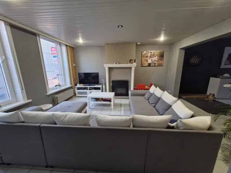 Ruime woning 4-6 slaapkamers terras 50m2