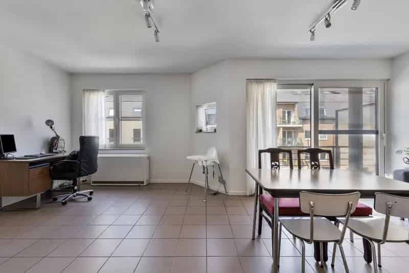 Appartement te Koop Kessel-Lo: 2 slaapkamers, terras, balkon