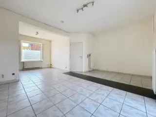 Huis te koop Izegem - Lichtrijke woning nabij centrum