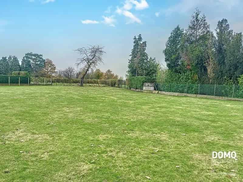 Bouwgrond Well: Rustig Gelegen met Groen Uitzicht