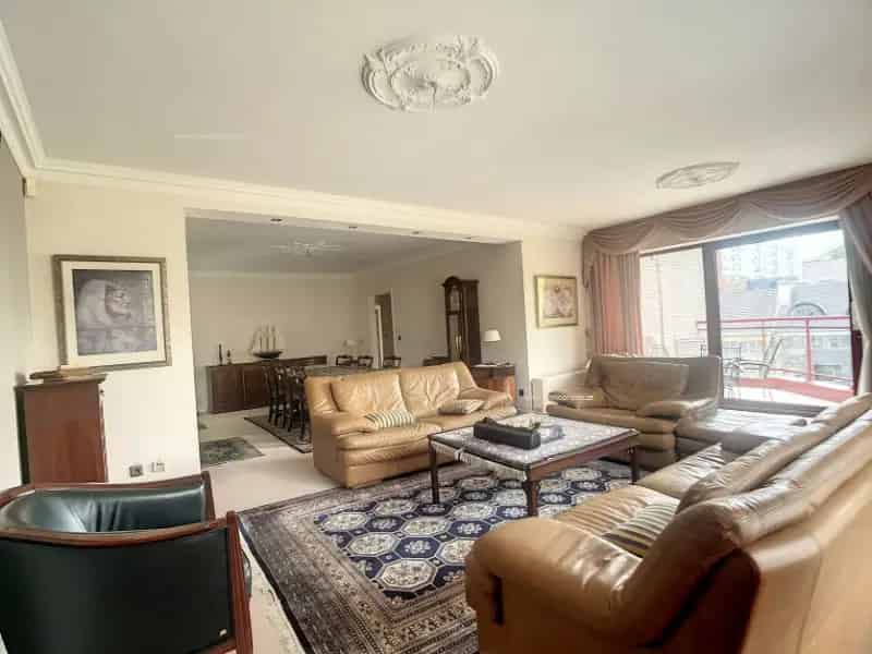Appartement te koop Genk 3 slaapkamers 170m²