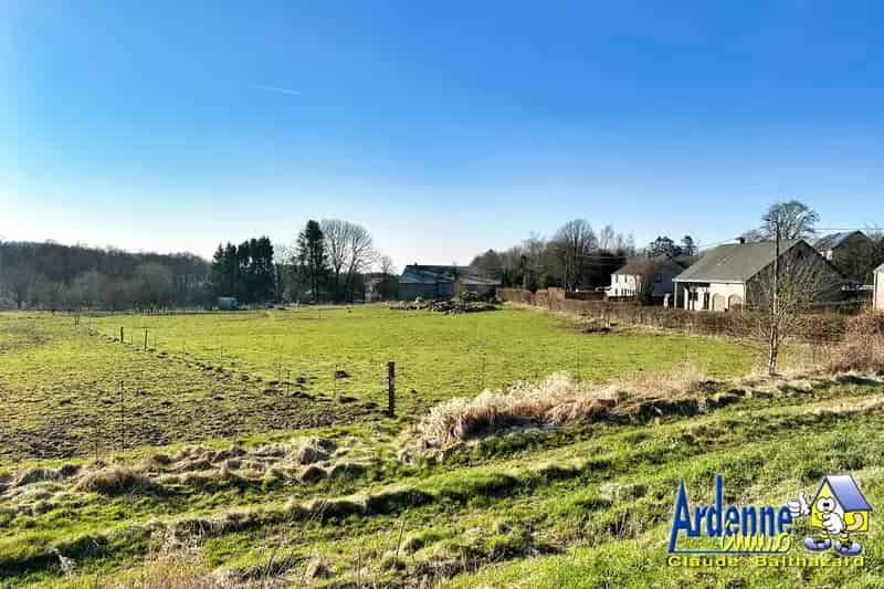 Bouwterrein in rustig Ardens dorp met prachtig zicht