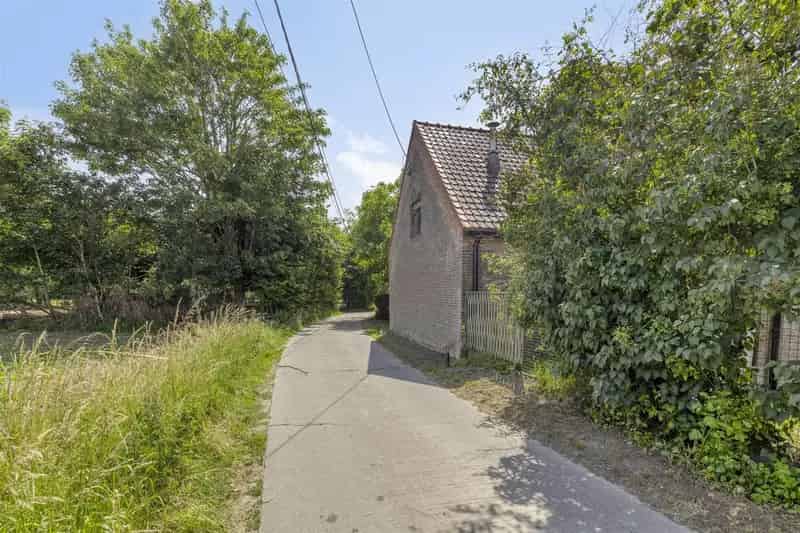 Ruime gezinswoning te huur in Poesele