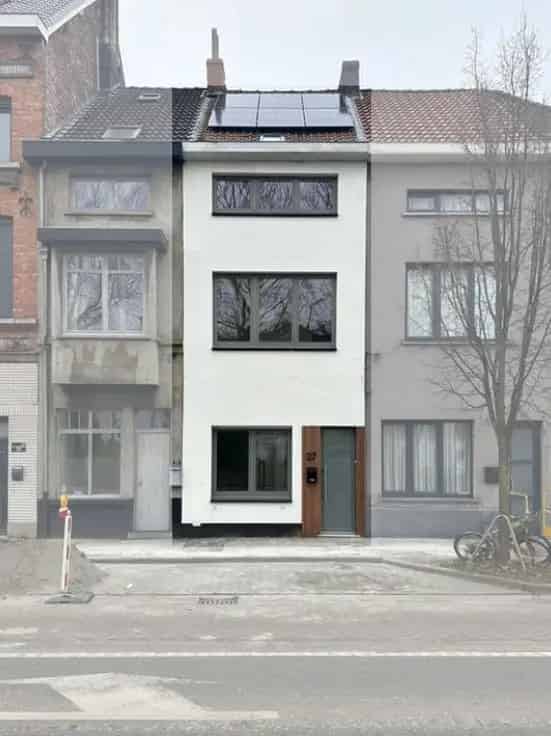 Huis Te Koop Gent: 4 Slaapkamers, Gerenoveerd