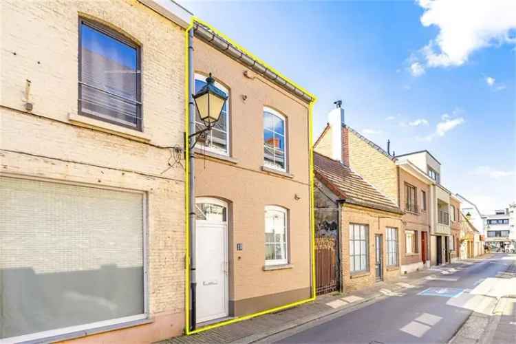 Huis te Koop Wetteren 2 Slaapkamers Nabij Markt