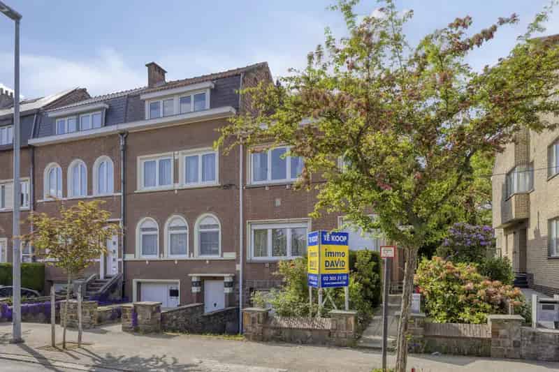 Huis te koop Zellik - Instapklare 3-gevelwoning
