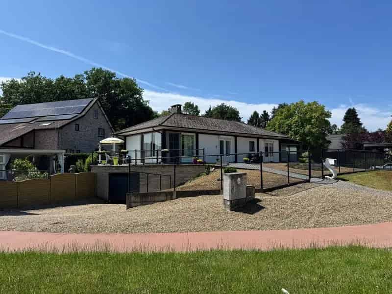 Gezinswoning met kangoeroewoning Zutendaal