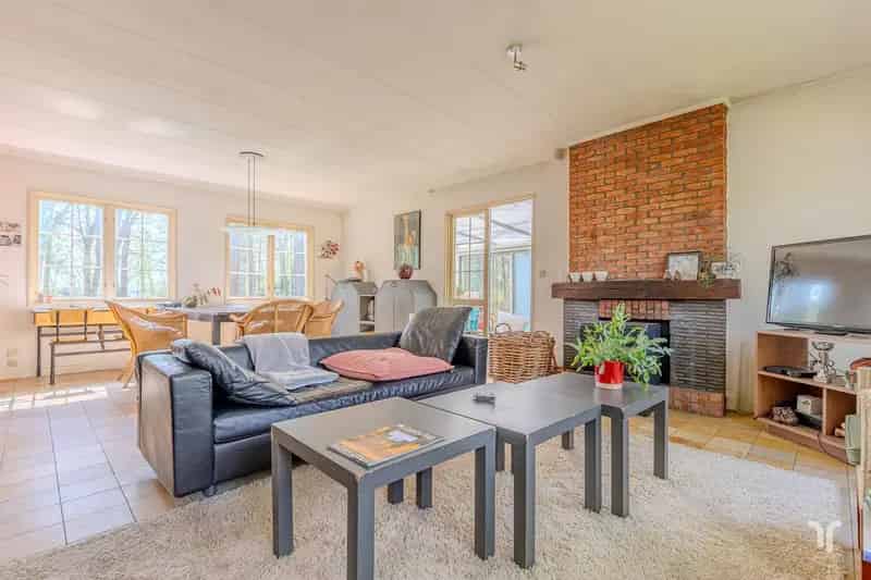 Huis te koop te renoveren 2330m² 214m² 4 slaapkamers nabij Brugge