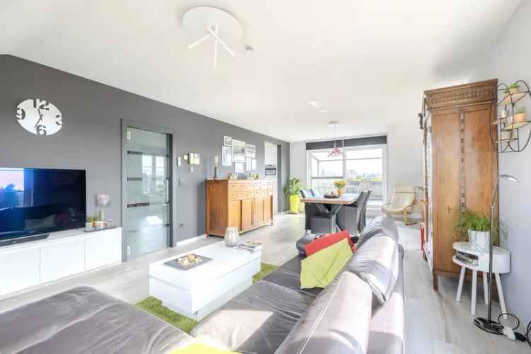 Dakappartement 4 slaapkamers Terras 60m²