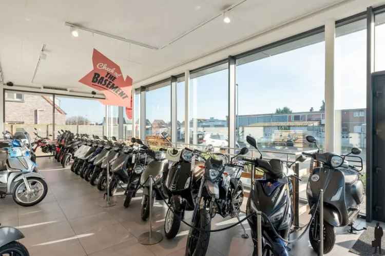 Uniek Commercieel Eigendom en Duplex Appartement
