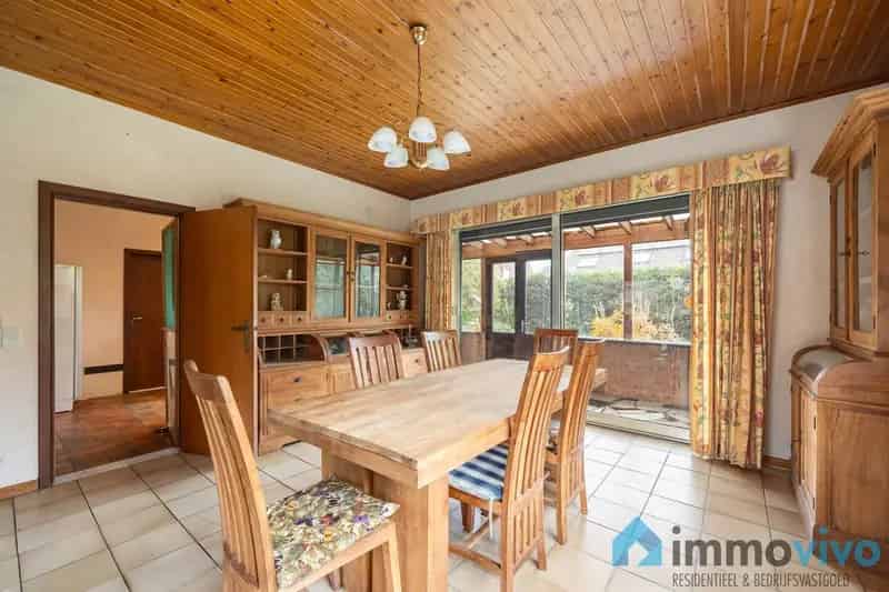 Ruime Villa 634m² Hoverheide