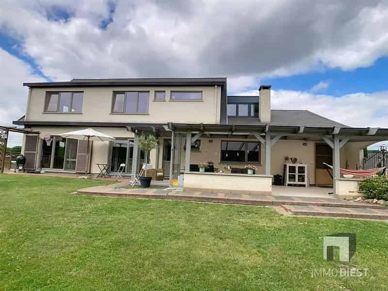 Villa met 6 slaapkamers