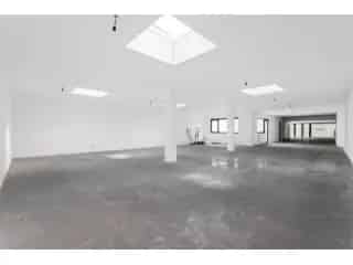 Kantoor te koop Mol - 266m² Instapklare Handelsruimte