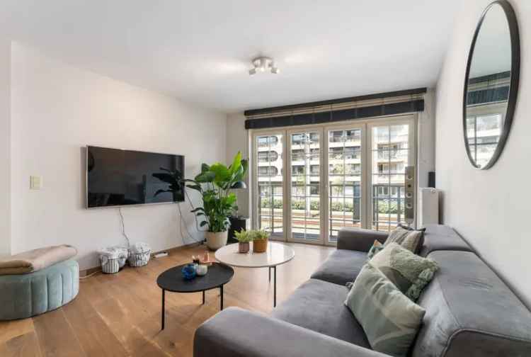 Appartement te Koop Heist: 2 Slaapkamers, Strand Nabij
