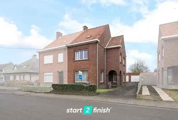 Gerenoveerde herenwoning op een centrale ligging!