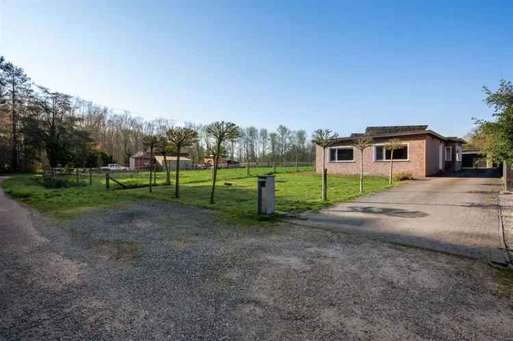Gelijkvloerse woning te Koningshooikt nabij Duffel