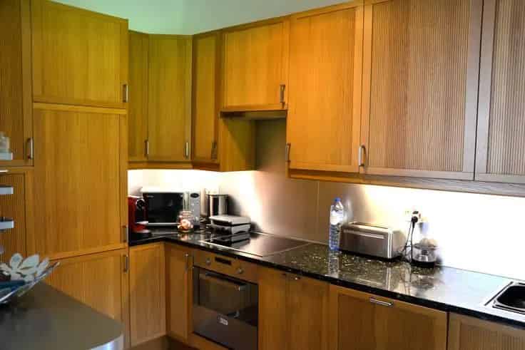 Gerenoveerde Huis 235m2 - 3 4 slaapkamers - Grote Tuin