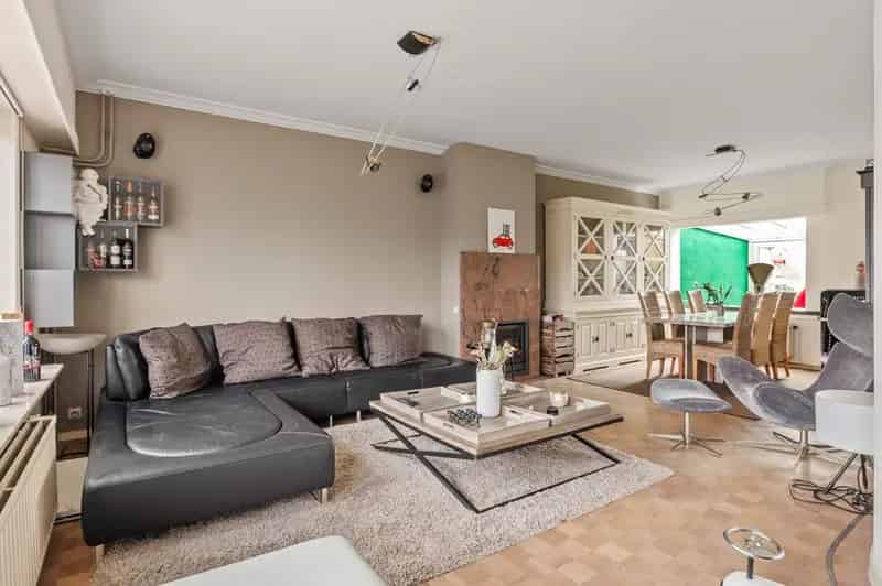 Beletagewoning 3 slaapkamers grote tuin Wijnegem