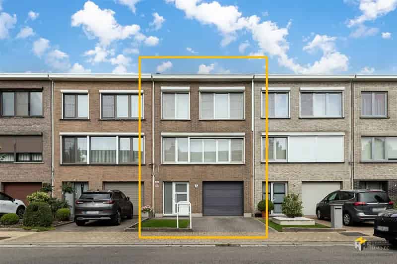 Huis te huur Hoevenen 4 slaapkamers tuin garage