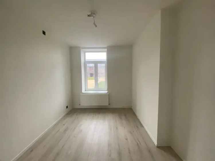 Gelijkvloers appartement te koop 1 slaapkamer