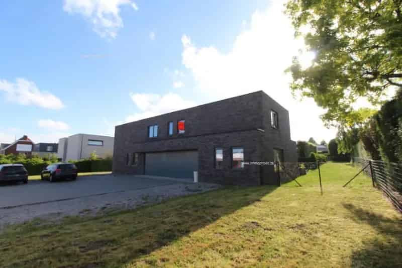 Nieuwbouw huis te huur in Roeselare