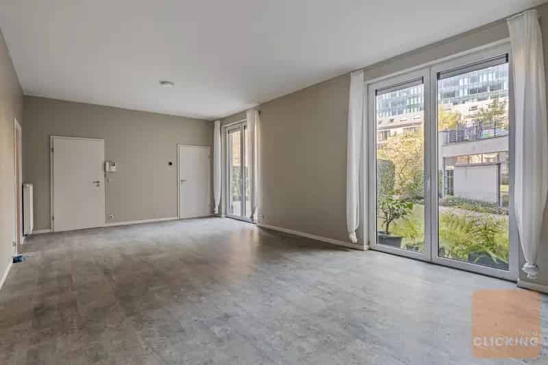 Appartement te huur Brussel 3 slaapkamers ruim terras