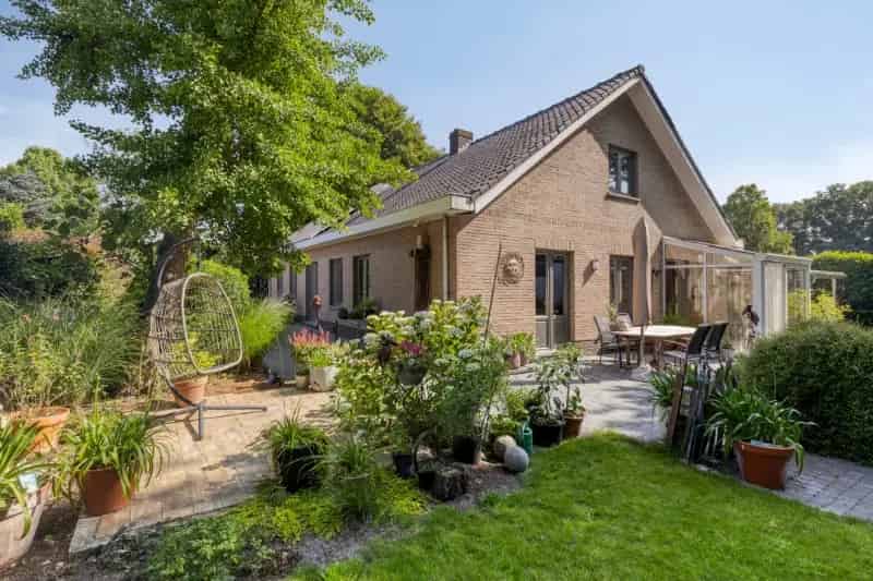 Huis te huur Evergem: Ruime woning met 3 slaapkamers en grote garage