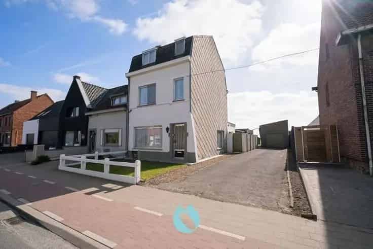 Huis Te Koop Waarschoot 5 Slaapkamers Ruime Tuin Garage