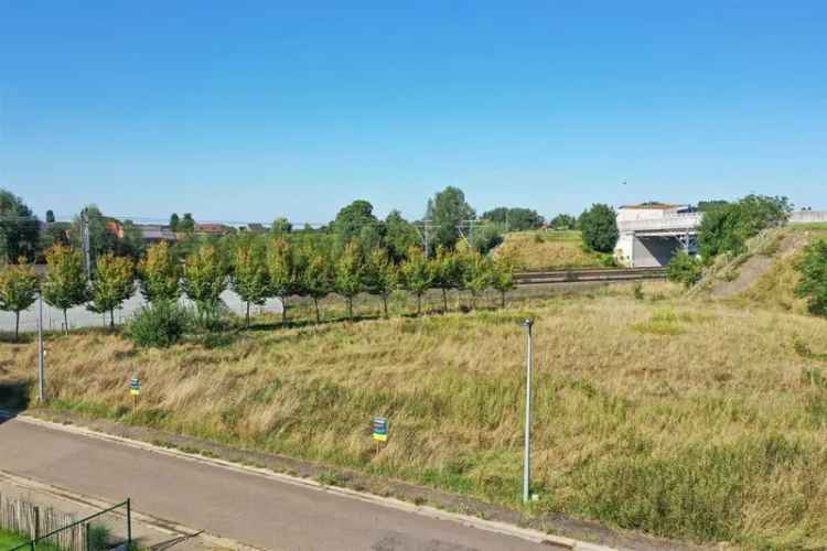 Bouwgrond te koop in Winksele met mogelijkheden voor halfopen bebouwing