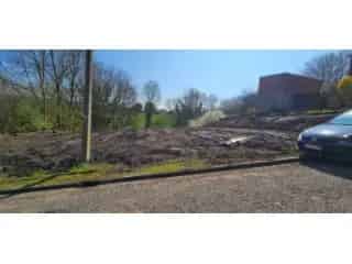 Bouwgrond te Awirs 1600m² - 2 woningen of villa mogelijk