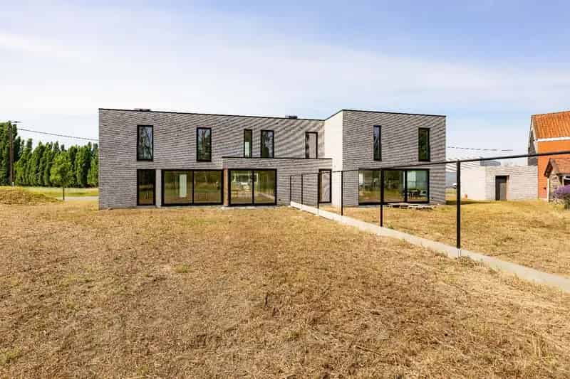Huis te huur: Zeer ruime nieuwbouwwoning 3 slaapkamers Hulste