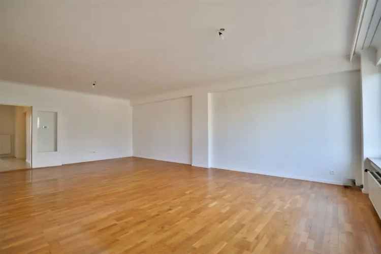 Gerenoveerd Appartement 2 slaapkamers Wilrijk