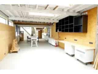Industrieel magazijn 170m² te koop