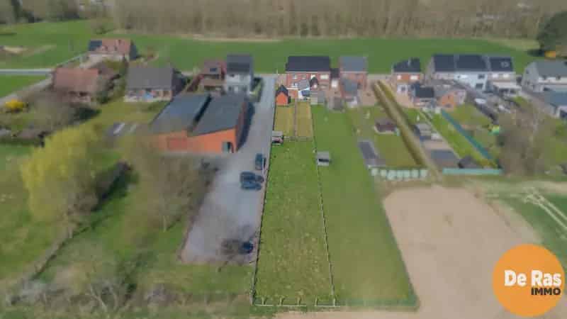 WESTREM Halfopen Bebouwing Grote Tuin