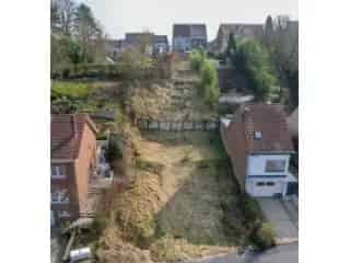 Bouwgrond te Genval - Maubroux - Nabij Station en Scholen